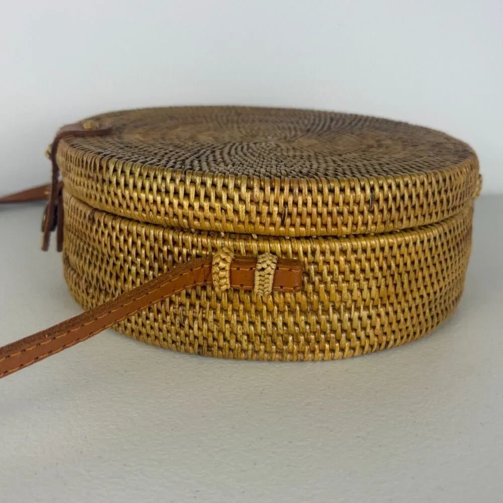 Bali Ata Grass Round Crossbody Bag Rattan Leather Batik Lined Boho Wicker Purse